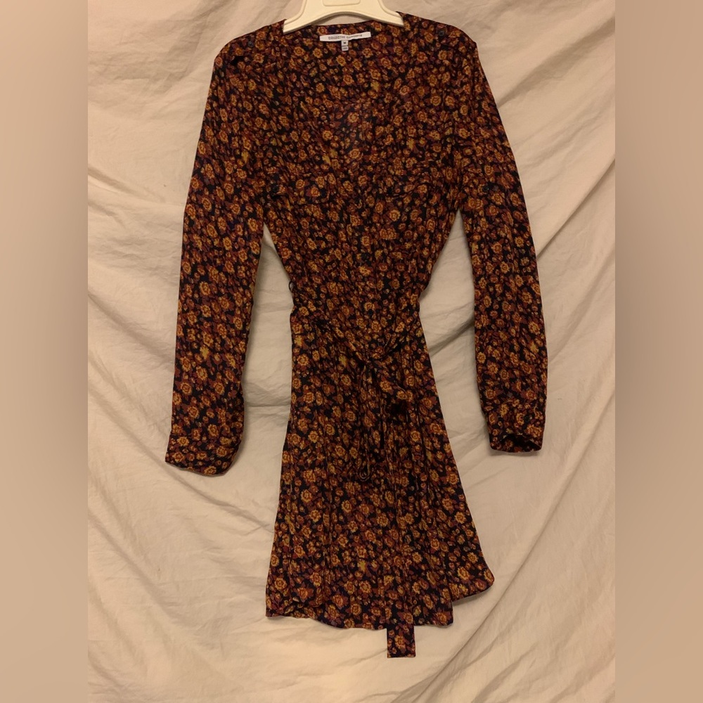 ✨💥⚡️ Collective Concept floral Belted shirt dress